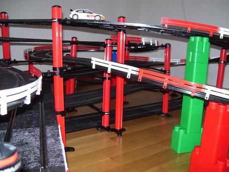 Montaje nº 50. Doble trebol de cuatro hojas con cruce de 7 plantas.