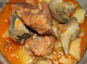 Costillas guisadas patatas alcachofas