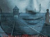 flamante portada "Waldek, defied Nazis"