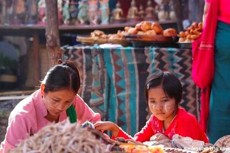 IIntha en Market Burma
