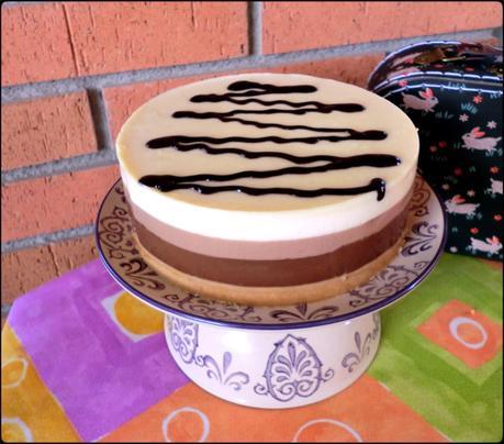 TARTA TRES CHOCOLATES.