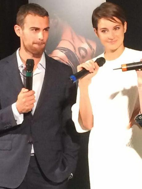 Divergent Tour Atlanta (Shailene & Theo)