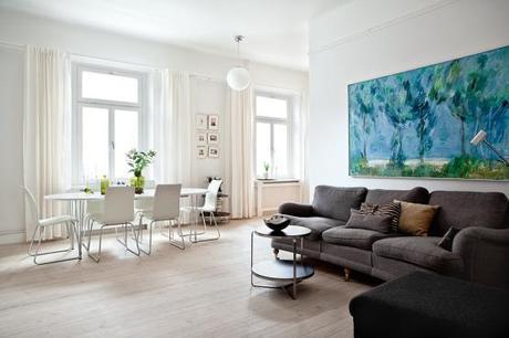 Situar la cama bajo la ventana Situar la cama bajo la ventana estilo nórdico decoración en blanco decoración dormitorios nórdicos decoración de interiores cocinas blancas modernas blog estilo nordico escandinavo blog decoracion interiores