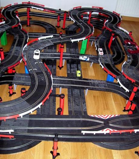 Montaje nº 53. Laberinto de 4 plantas y 35m. de cuerda en 2,90 x 1,80