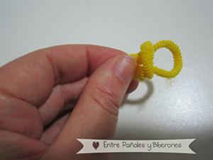 Diadema con gomas de pelo pequeñitas