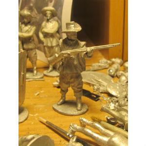 Emilio Arrendondo nos explica cómo se hacen las Miniaturas Militares: Fabricación y pintado