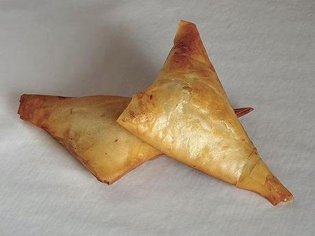 Samosas de queso de cabra