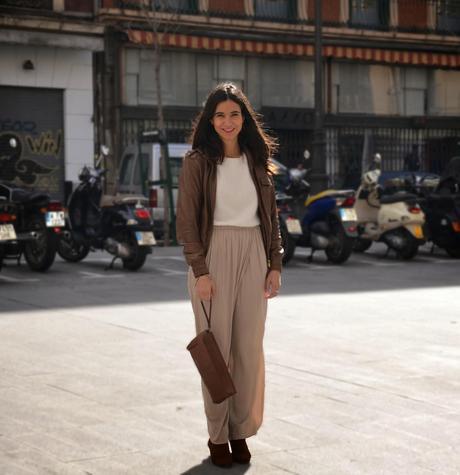 Look de colores claros para invierno Look de colores claros para invierno