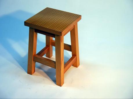 Mesas metálicas y sillas thonet de estilo clásico para  hostelería cafeterias y restaurantes