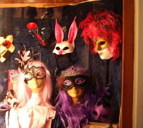 MÁSCARAS SOLO EN CARNAVAL…