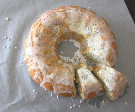 Pastel de limón y semillas de amapola