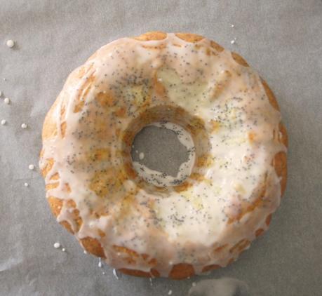 Pastel de limón y semillas de amapola