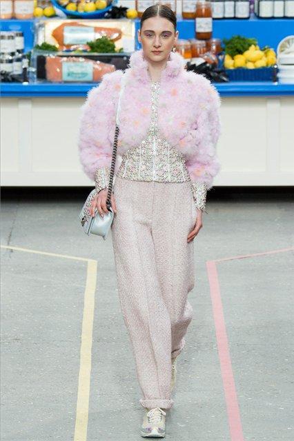 Lagerfeld convierte el Grand Palais en en Chanel Shopping Center-PM-7