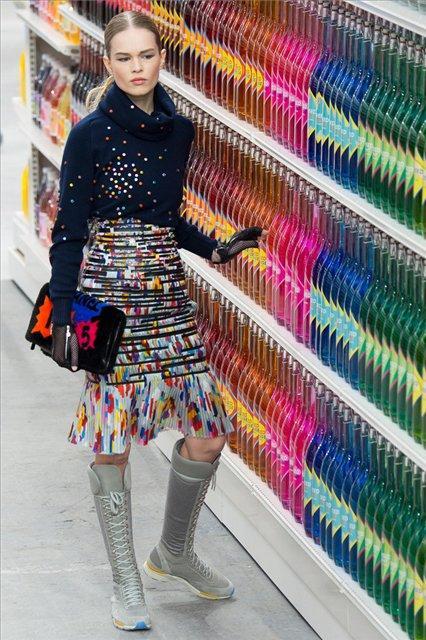 Lagerfeld convierte el Grand Palais en en Chanel Shopping Center-PM-13