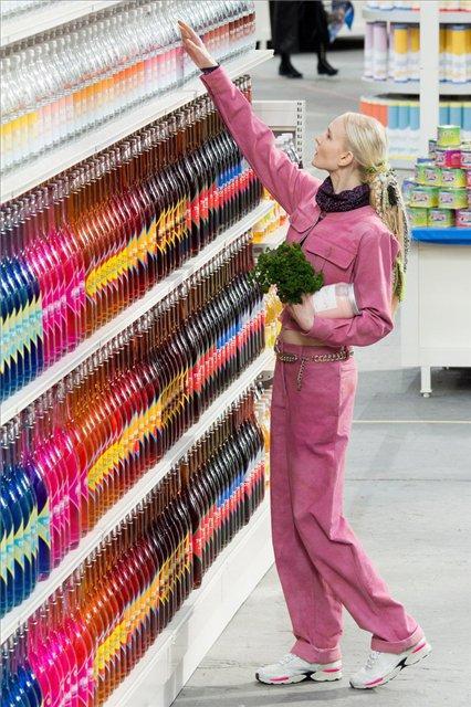 Lagerfeld convierte el Grand Palais en en Chanel Shopping Center-PM-14