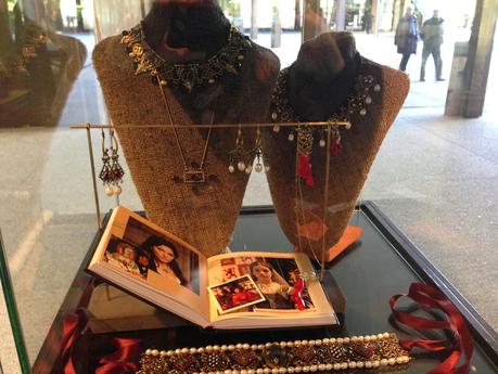 Isabel, vestuario de la serie de televisión