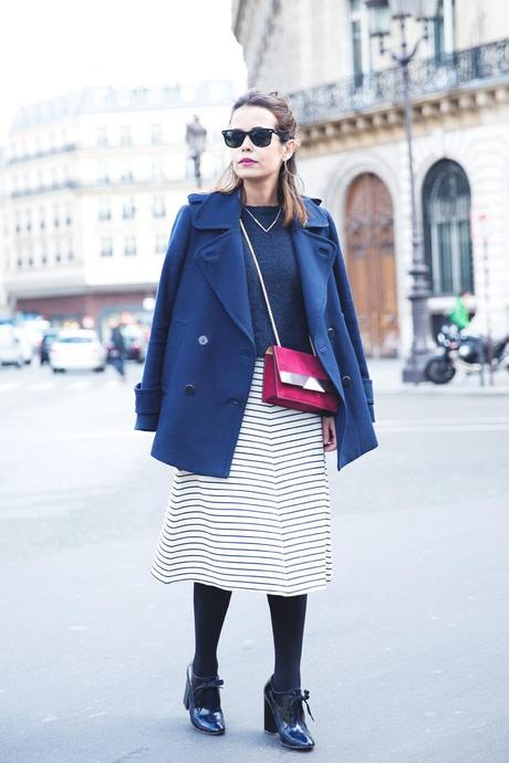 OPERA-STRIPED_SKIRT-ZARA-BLUE_COAT-PFW-STREET_STYLE-COLLAGEVINTAGE-24