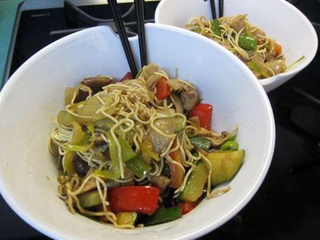 fideos-chow-mein-con-verduras-