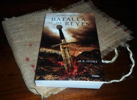 Batalla de reyes, de M.K. Hume Batalla de reyes, de M.K. Hume
