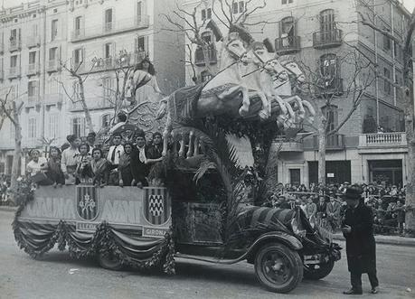 MIÉRCOLES DE CENIZA,Y EL ENTIERRO DE LA SARDINA... YA SE ACABAN LOS CARNAVALES...BARCELONA, 5-03-2014...!!!