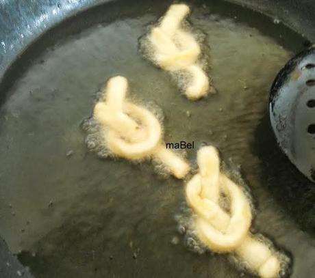 Nuditos fritos con masa comprada