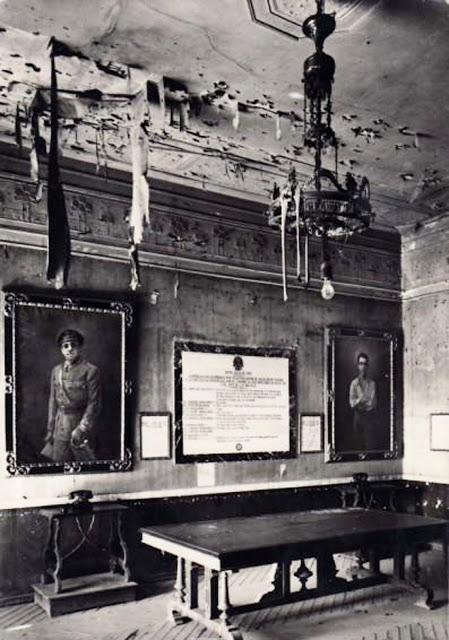 El Alcázar y edificios exteriores durante el Asedio.