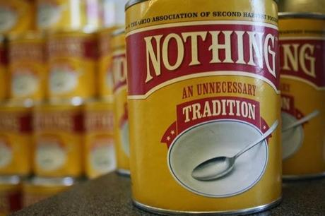 La ayuda para alimentación y las buenas intenciones La ayuda para alimentación y las buenas intenciones