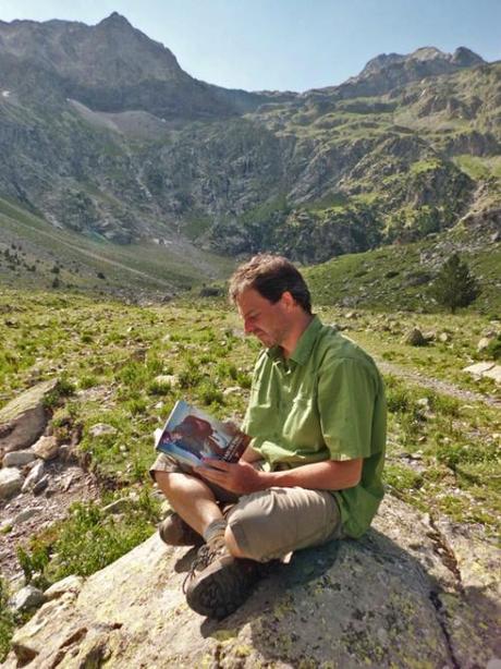 Leyendo 'El viaje de Pau'