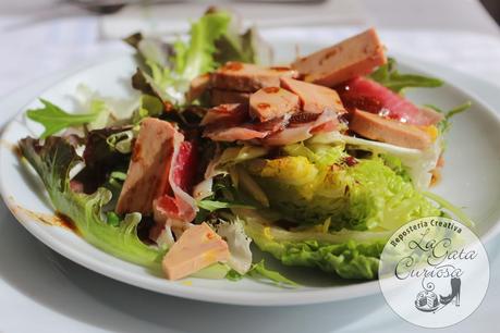 ENSALADA CON JAMON Y FOIE