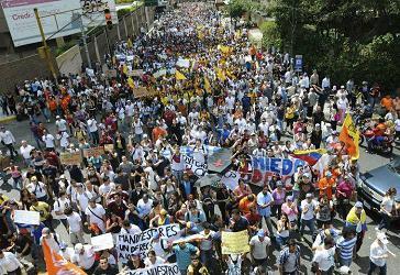 Maduro concede entrevista a CNN