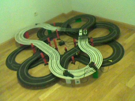 Montaje nº 11. Circuito flor de 8 pétalos. y otros con mucha simetría.(diseños 118 al 124)