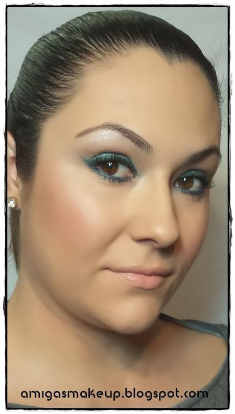 Vídeo-tutorial All Total Lola Make Up Primavera (Verde y melocotón) Vídeo-tutorial All Total Lola Make Up Primavera (Verde y melocotón)