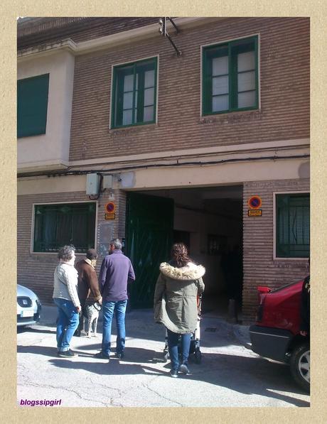 S. HA ESTADO ALLI: UMPA LUMPA MARKET EN ESPACIO EN CONSTRUCCIÓN