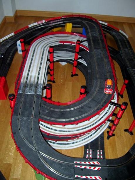 Nº 589. Circuito de las espirales ovoides macladas o de la bandeja de huevos revueltos.