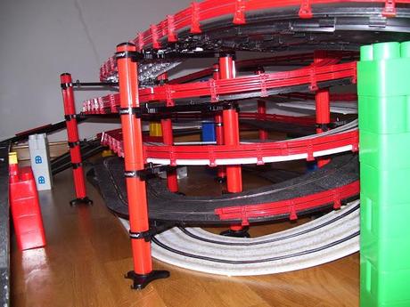 Nº 589. Circuito de las espirales ovoides macladas o de la bandeja de huevos revueltos.