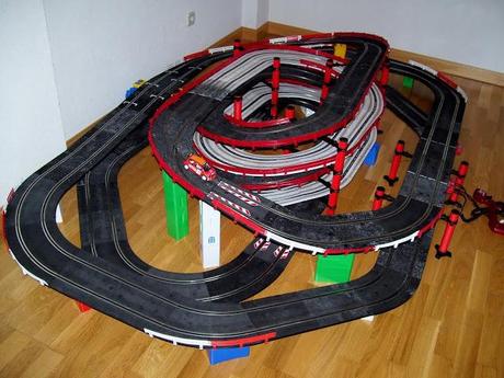 Nº 589. Circuito de las espirales ovoides macladas o de la bandeja de huevos revueltos.