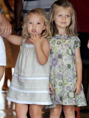 MINI CELEBRITIES: LEONOR Y SOFIA