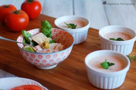 SALSA DE YOGUR,TOMATE Y ALBAHACA