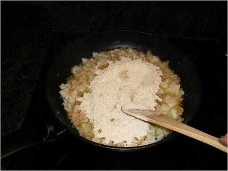 CROQUETAS  DE  BACALAO