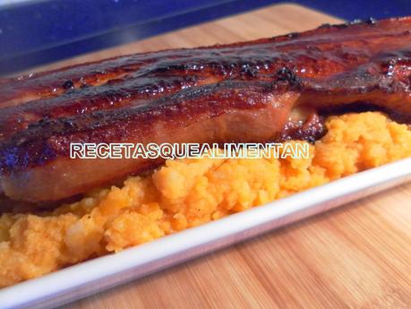 PATATAS REVOLCONAS CON TORREZNOS