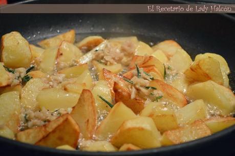 Tapa de patatas al ajillo con vinagre balsámico al Pedro Ximénez