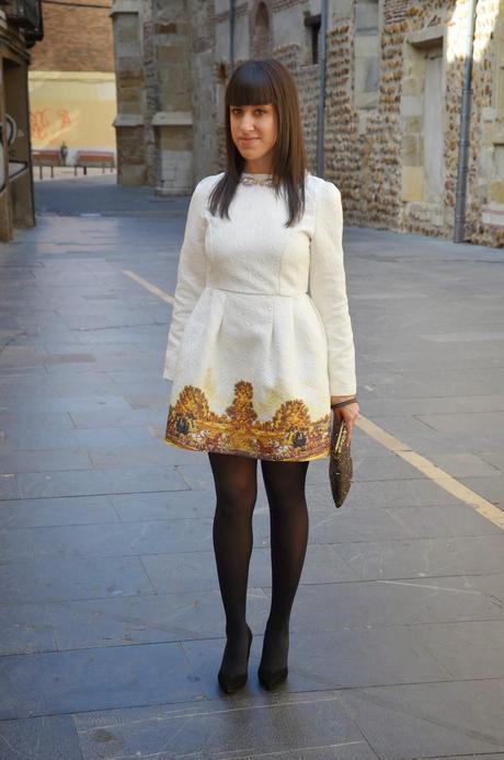 Oasap: Vintage Jacquard dress and a special vintage watch