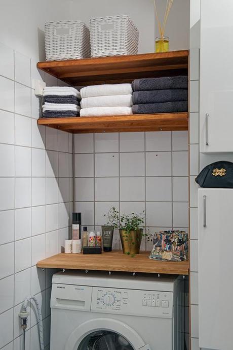 ventanales en arco Estilo nórdico con toques de azul estilo nórdico decoración interiores áticos decoración diáfana salón cocina decoración de salones decoración blanco madera y azul gris blog decoración nordica escandinava 