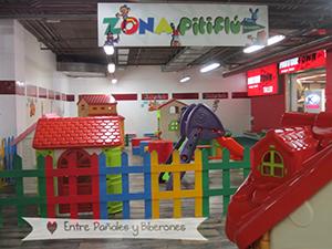 Áreas infantiles en centros comerciales de Asturias