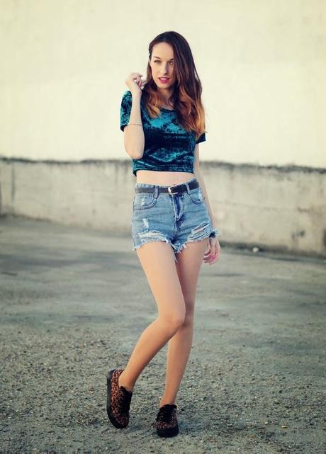 TENDENCIA: SHORTS DE TALLE ALTO + CROP TOP