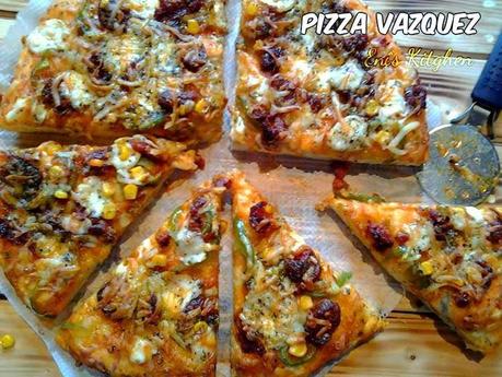 ¡Pizza Vazquez- Pizza con chorizo Vazquez!