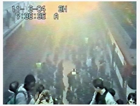 11M : BANDERA FALSA-SERVICIOS SECRETOS