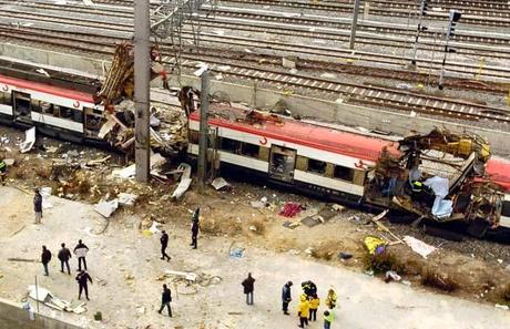 11M : BANDERA FALSA-SERVICIOS SECRETOS