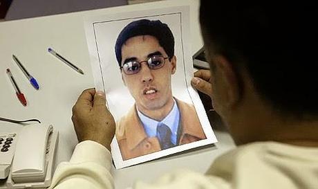 11M : BANDERA FALSA-SERVICIOS SECRETOS