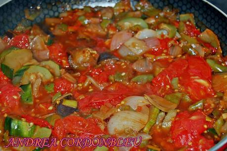 SOLOMILLO DE CERDO CON SALSA DE VERDURAS. SIN GRASA. APTO PARA DIETAS.